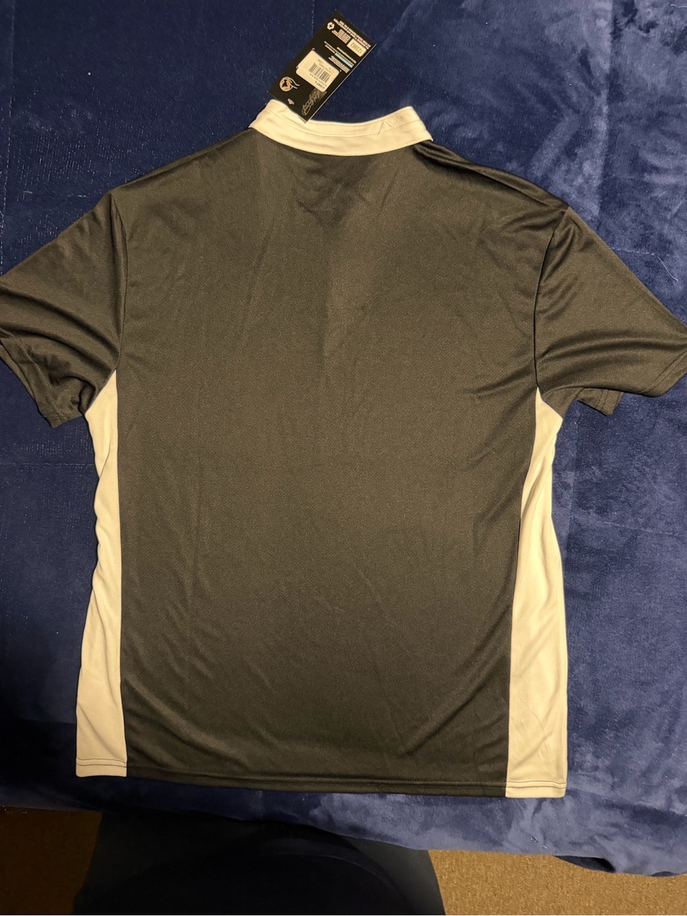 Guinness Men’s Black Polo Rugby Shirt with White Trim - Picture 3 of 4